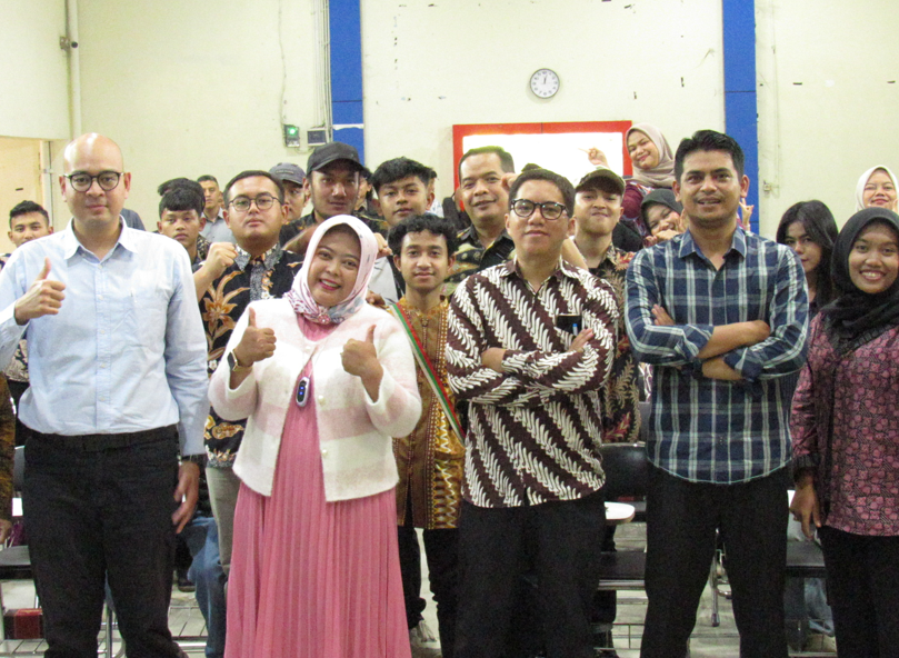 Kuliah Umum FISIP UNIBBA Hadirkan Ketua Bawaslu Kabupaten Bandung